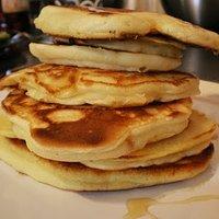 Buttermilch-Pancakes