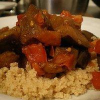 Couscous mit Auberginen-Tomaten-Gemüse