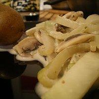 Kohlrabi-Champignon-Pfanne mit Kartoffeln