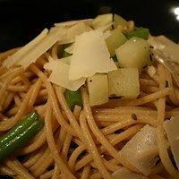 Spaghetti mit Kohlrabi und Bohnen