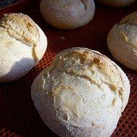 Knusprige Joghurtbrötchen