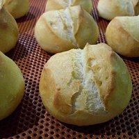 Knusprig-luftige Brötchen