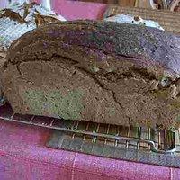 Hanf-Mehrkorn-Brot