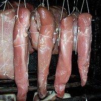Schweinelende, gepökelt und geräuchert