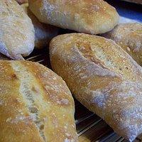 Petit pain rustique