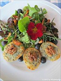 Herbstsalat mit Roquefort-Crostini