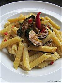 Sommer in der toscana - penne mit zucchini und knoblauch
