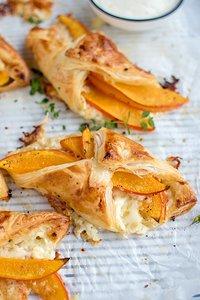 Kürbistaschen: Ein knuspriger Herbst-Snack