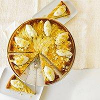 Rezept von christian hümbs: apfel-birnen-tarte mit mandeln & akazienhonig-creme