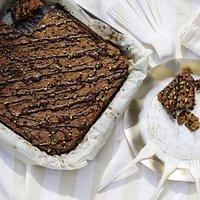 Rezept von jennifer mclagan: heilbutt im schinkenmantel mit salbeibutter