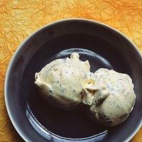 Rezept von nigel slater: orangenmarmeladen-schokosplitter-eis