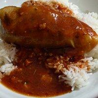 Spitzkohlrouladen in Tomatensauce