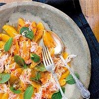 Rezept von stephanie alexander: orange, radish and mint salad