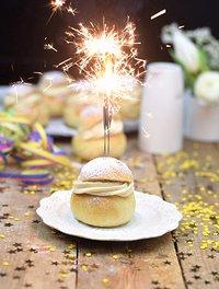Schwedische ofenberliner mit baileys creme & musikbeilage 2015