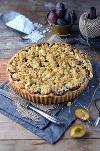 Pflaumen crumble quark tarte