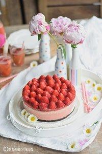 Erdbeer no bake karamell-cheesecake