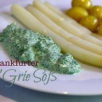 Luftpost aus frankfurt und eine rarität aus venedig: grüne sauce ("grie soß"), weißer spargel und in butter geschwenkte mini-kartoffeln