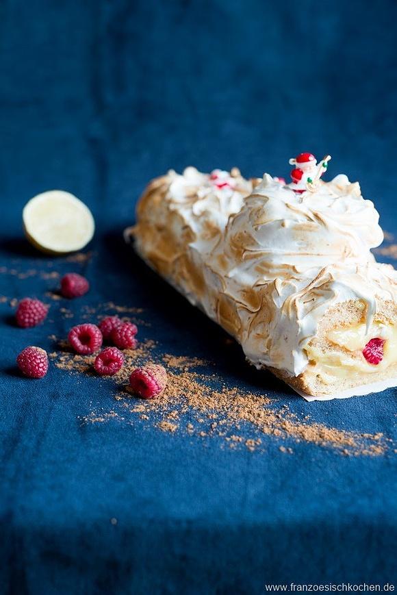 Bûche de Noël mit Zitronentarte