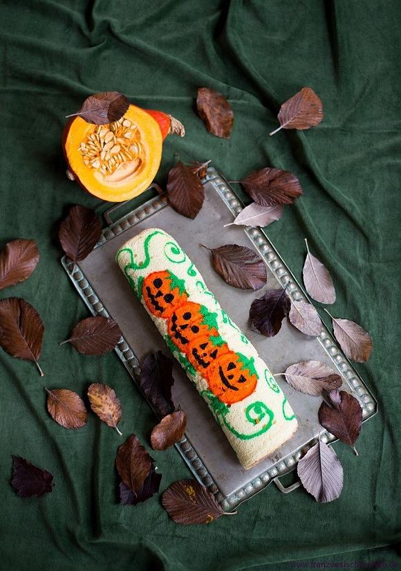 Halloween-Rezept Schoko-Kürbis Rolle