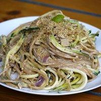 Räuchertofu-Mandelsahne-Carbonara (V)