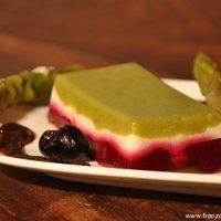 Terrine asperge-mozzarella-betterave rouge (terrine von spargel-mozzarella-rote beete)