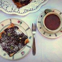 Sonntagskaffee: Blaubeertarte mit Mandelcrème